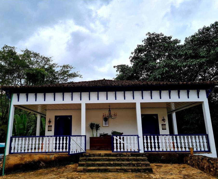 Hotel Fazenda Paciencia Santana dos Montes Buitenkant foto